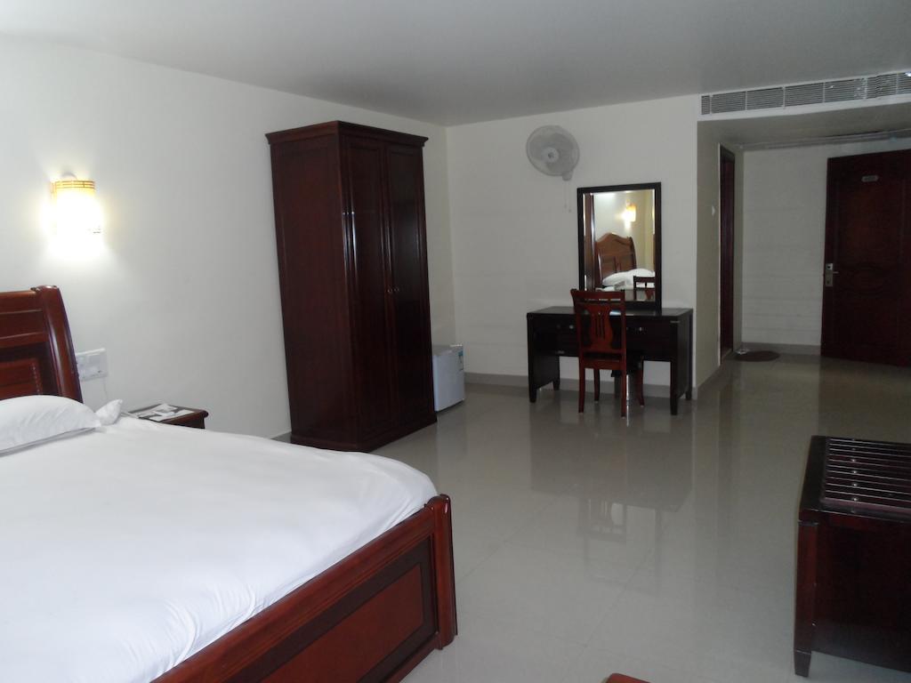 Psr Hotell Tirupati Rum bild