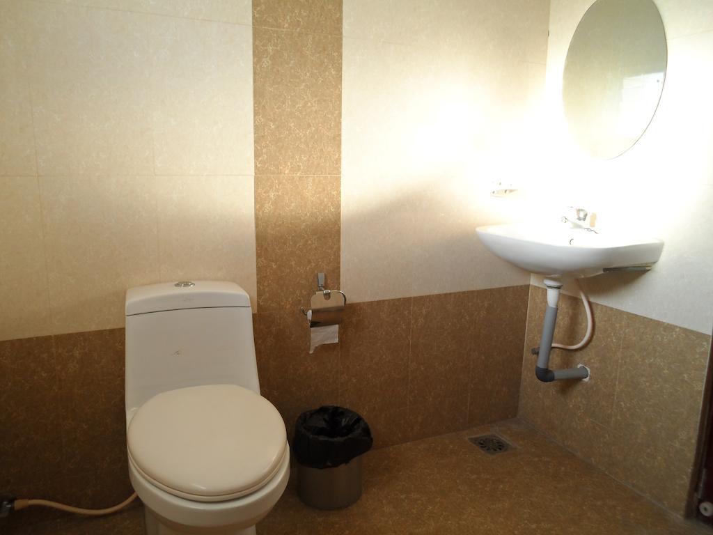Psr Hotell Tirupati Exteriör bild