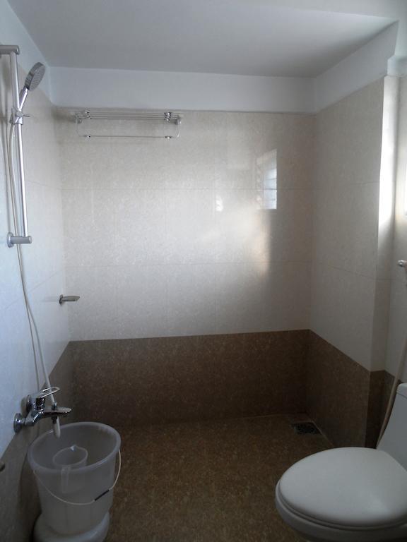 Psr Hotell Tirupati Exteriör bild